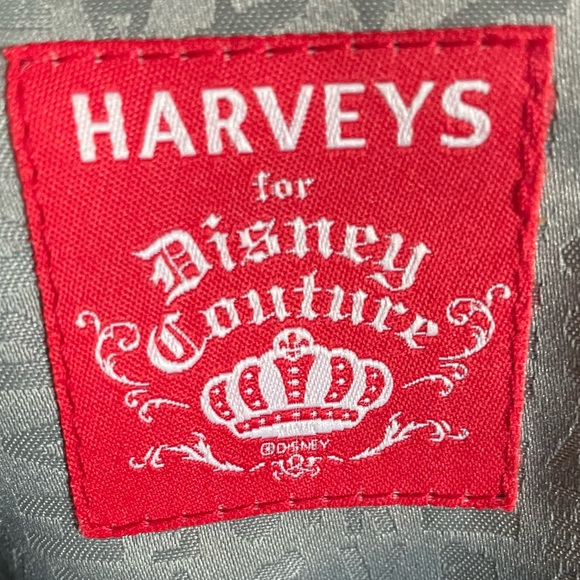 Disney’s 💯 AUTHENTIC!!!!!! evil queen Snow White tote new with tags collectible - Picture 5 of 6